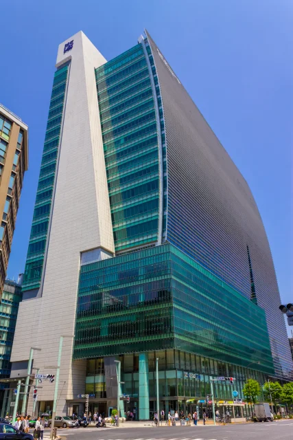 Nihonbashi 1-chome Building · 日本橋一丁目ビルディング（コレド日本橋）