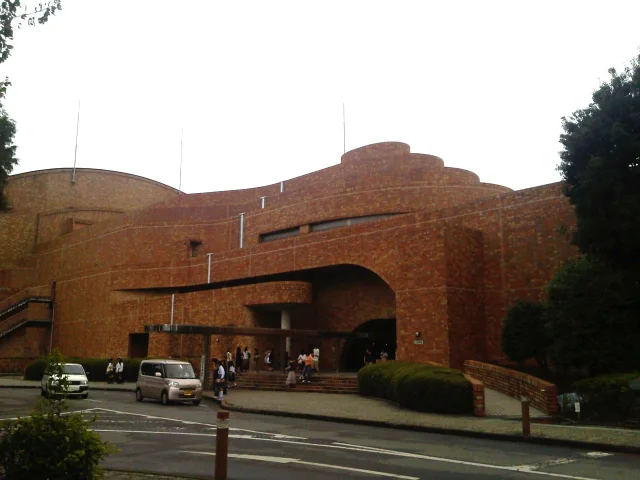 Sano Culture Center · 栃木県佐野市にある文化会館。9月4日撮影。