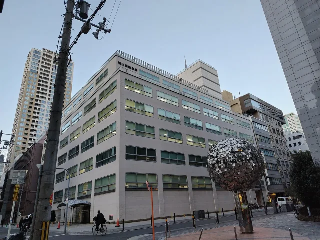 輸出繊維会館 · 大阪市中央区備後町、 輸出繊維会館