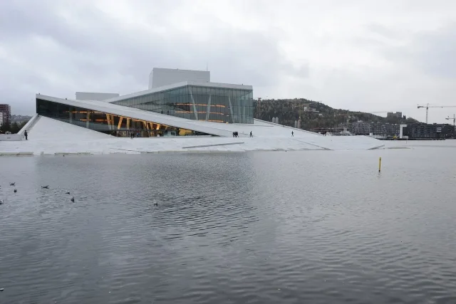 Norwegian National Opera and Ballet · The Oslo Opera House (Operahuset) (29585744210)