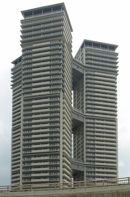 Island Tower Sky Club · 福岡市東区の人工島「アイランドシティ」にあるタワーマンション「アイランドシティ・スカイクラブ」
