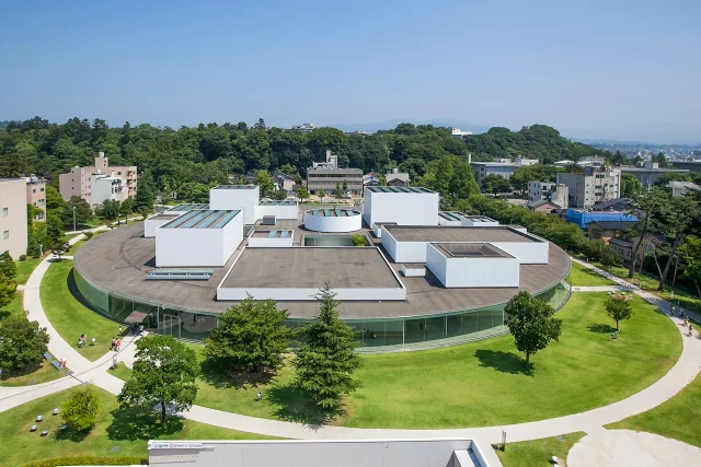21st Century Museum of Contemporary Art, Kanazawa · 21st Century Museum of Contemporary Art, Kanazawa (Ishikawa, Japan)