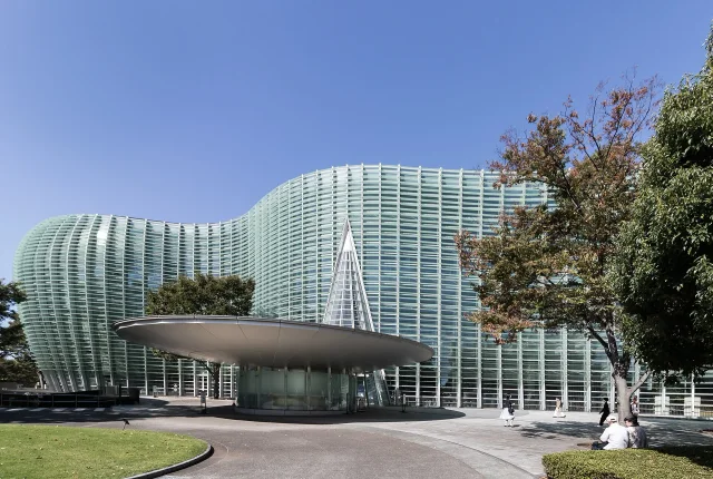 The National Art Center,Tokyo · 国立新美術館、東京都港区、黒川紀章設計。