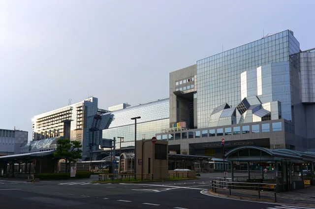 Kyoto Station Building · Kyōto Station in Kyoto , Kyoto prefecture , Japan
