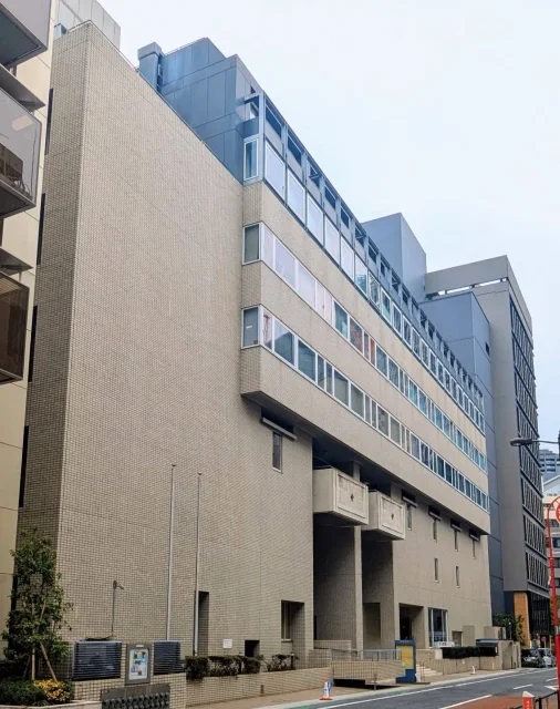 建築会館 · This is an office building operated by the Architectural Institute of Japan. "AIJ building" is located in Minato-ku, Tokyo.