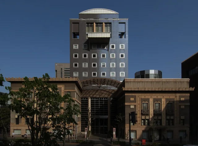 お茶の水スクエアA館 · Nihon University Casals Hall, at Chiyoda-ku Tokyo Japan, design by Arata Isozaki in 1988.