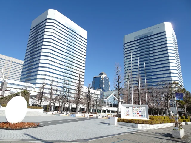 幕張テクノガーデン · 千葉県千葉市美浜区にある幕張テクノガーデン